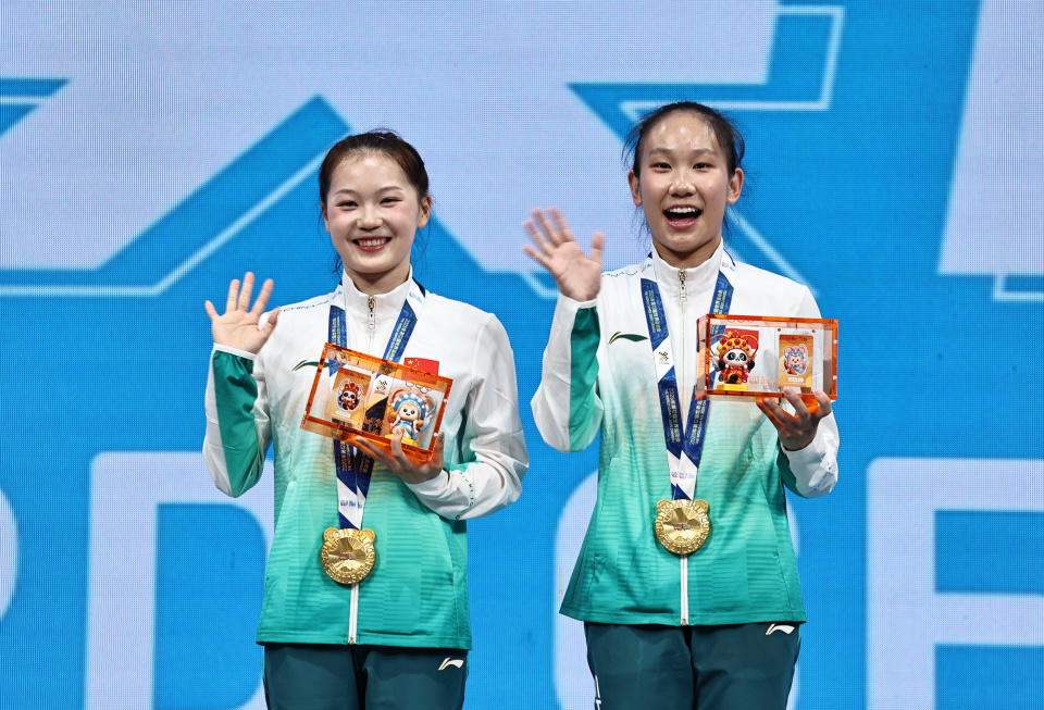 Oz, 合胡译乘, 赛中 Oz, 合胡译乘, 赛中