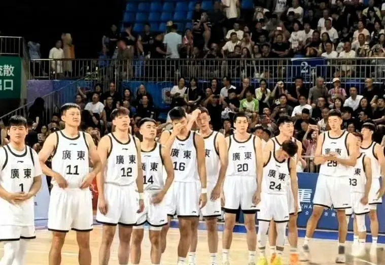 一个, img 一个, img