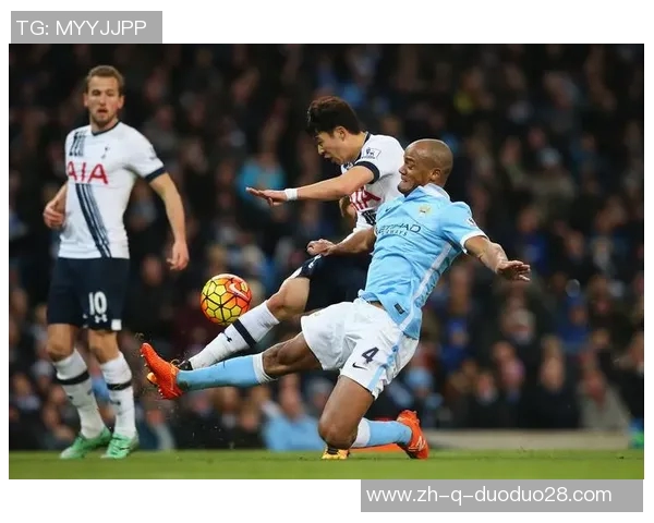 带护腕的足球球星们：他们的防护不仅仅是为了安全更是时尚宣言